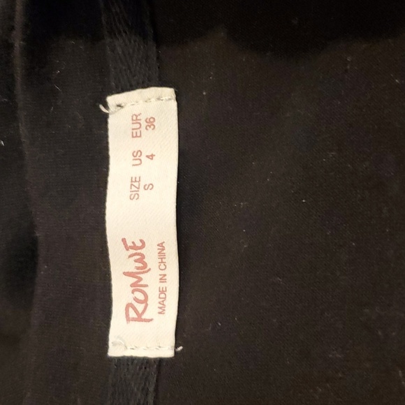 Romwe Marilyn wBubble Tee SZ SM - Picture 5 of 5